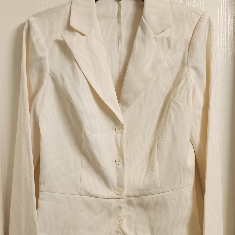Ruby Rox Ivory Women's Suit Jacket - Picture 2 of 7